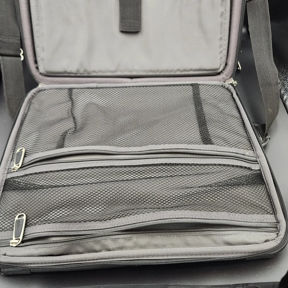 Samsonite Leather Laptop Briefcase 17